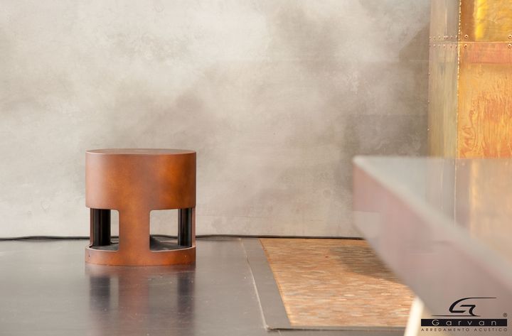 SN115 360 ° outdoor speaker in Corten finish